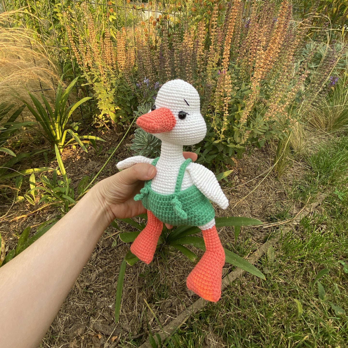 Canard Mignon en Crochet Fait Main avec Tenue