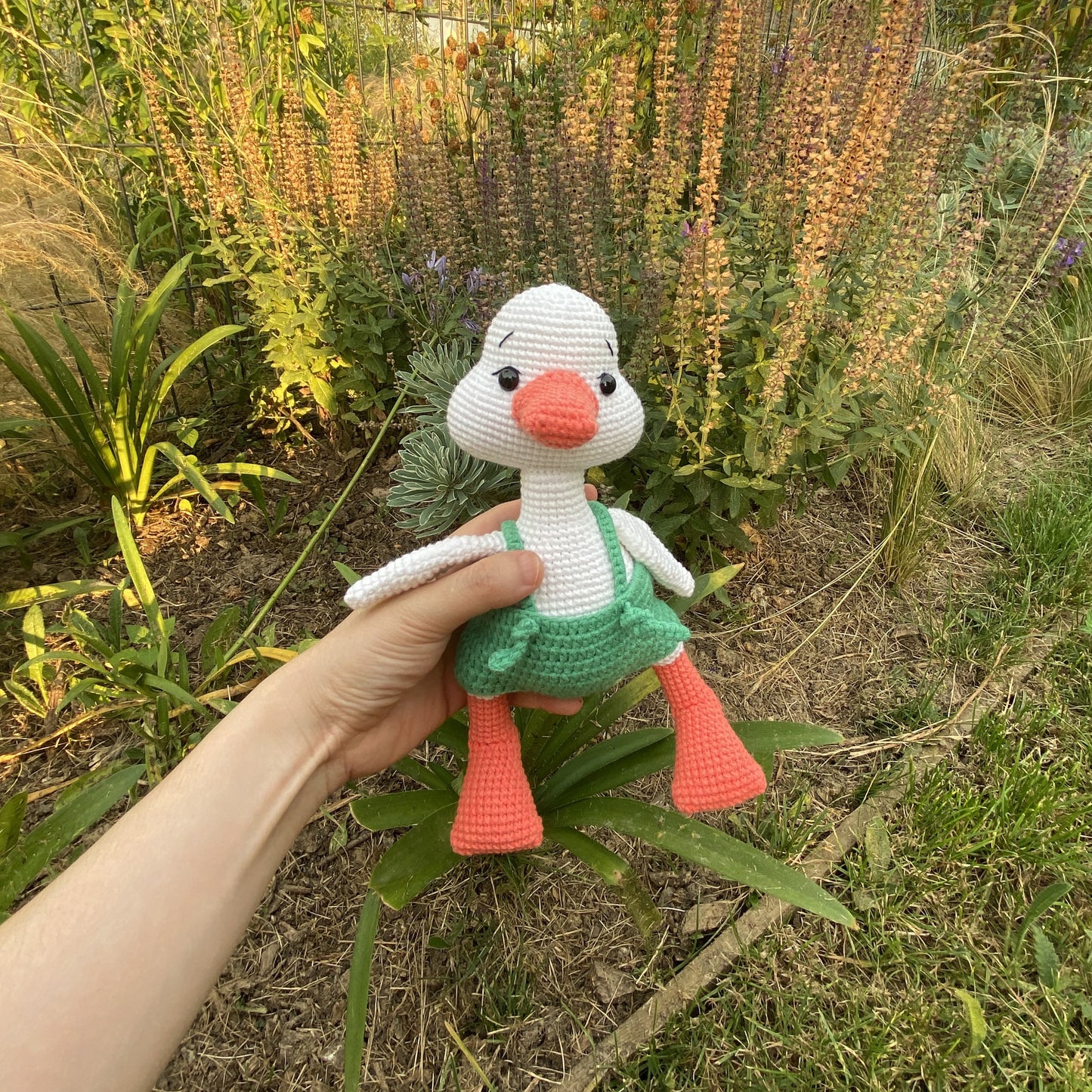 Canard Mignon en Crochet Fait Main avec Tenue