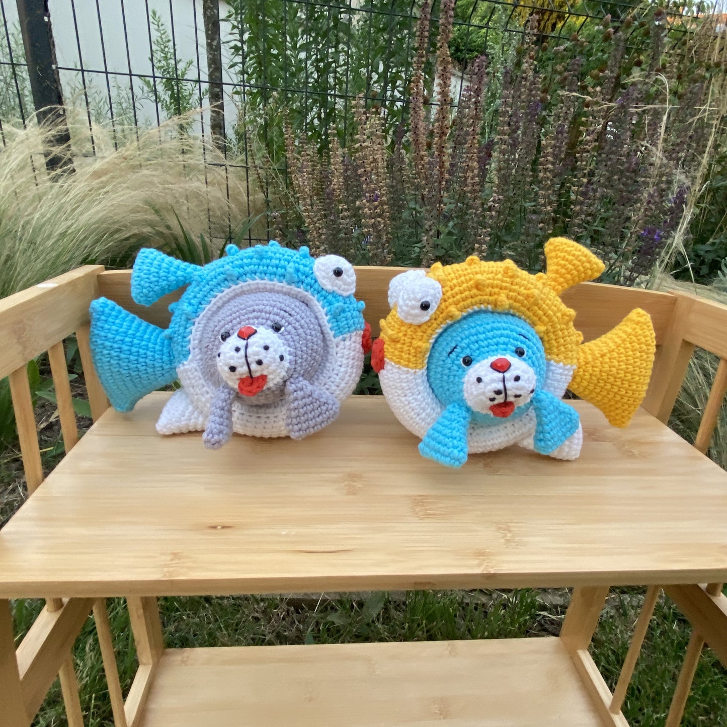 Ensemble Mignon au Crochet Fait Main : Phoque et Poisson