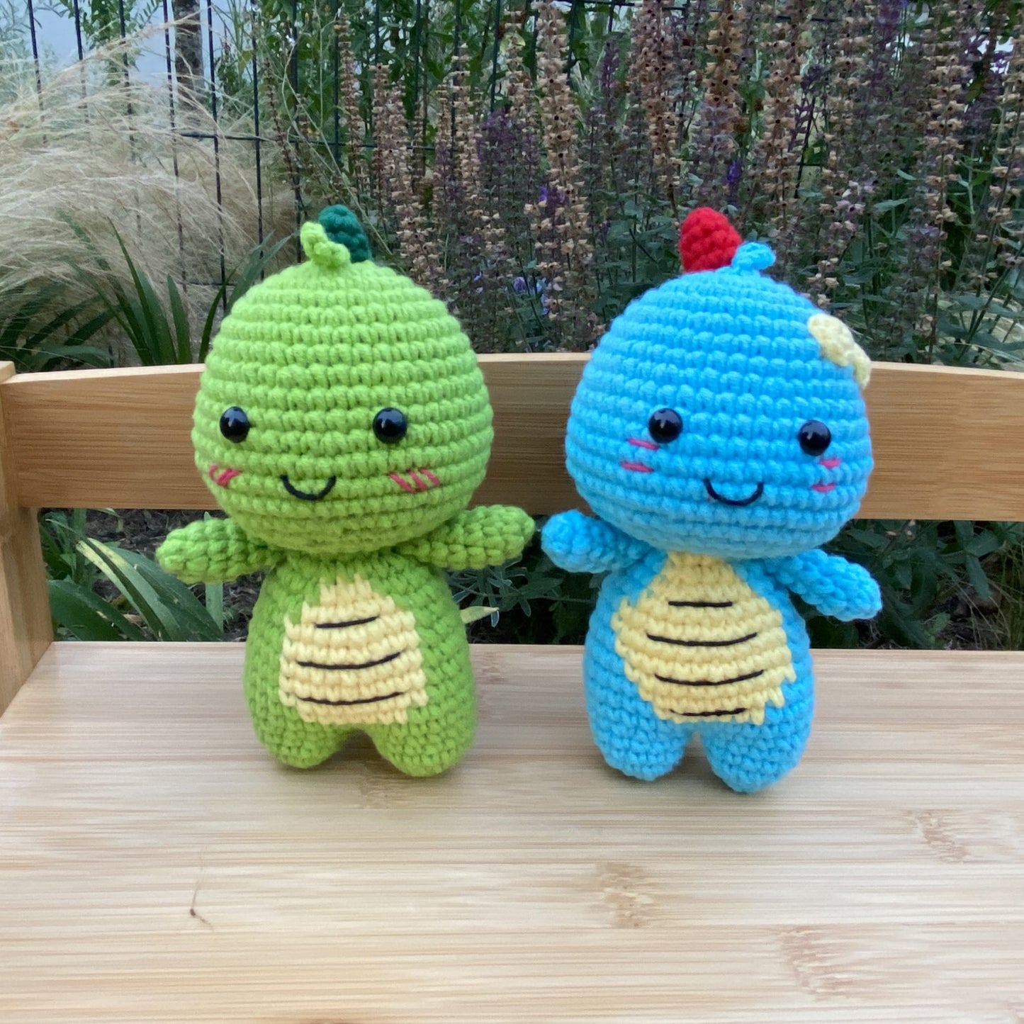 Porte-clés Dinosaure Mignon au Crochet Fait Main