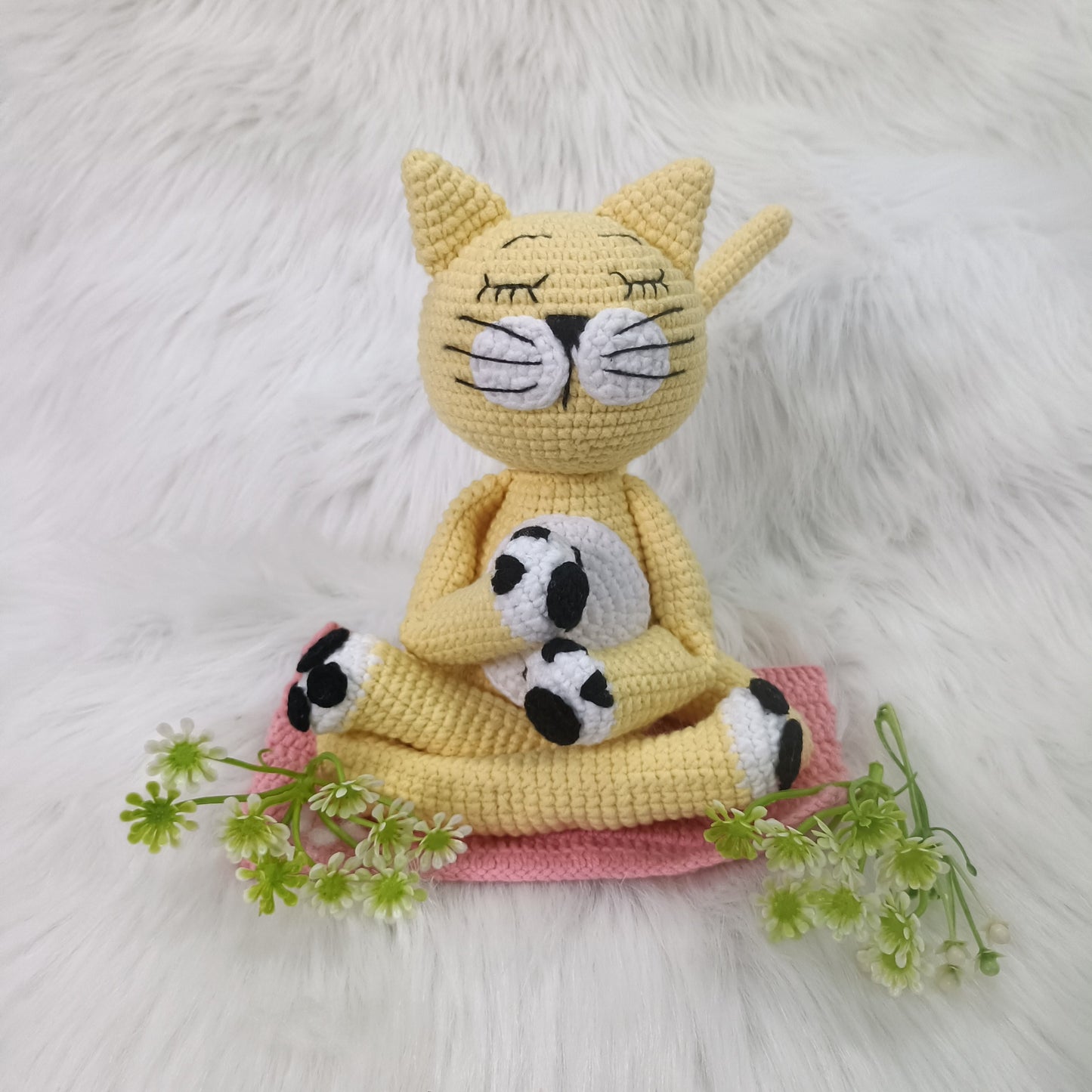 Yogi cat amigurumi en crochet fait main