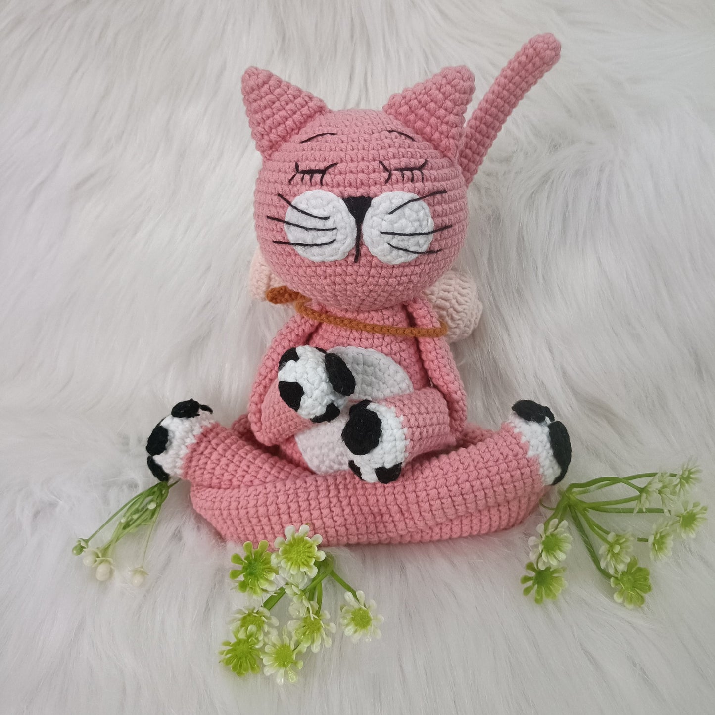 Yogi cat amigurumi en crochet fait main