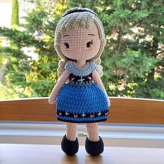 Handmade Crochet Elsa Frozen Doll Souvenir