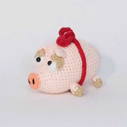 Handmade crochet MapleStory Ribbon Pig